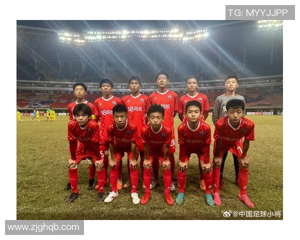 中国足球的未来之路：从青训到职业联赛的全面发展与挑战